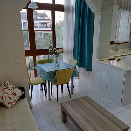 Apartment Cicek Evi *